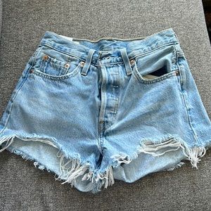 levi 501 shorts